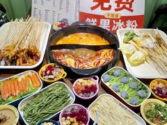 -签多多串串香火锅