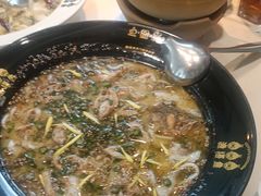 -渔语鱼酸菜鱼新川菜(来福士店)