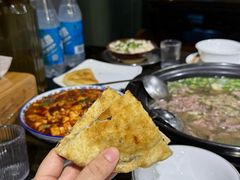 -乐山食古香跷脚牛肉