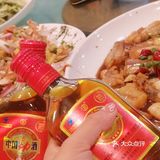 椒江的这家大排档味道不错，螃蟹️炒年糕可是经典菜