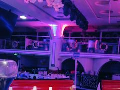-巴特餐饮6加1音乐餐吧·新疆菜