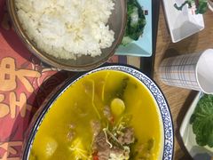 -哇蛙牛功夫面渝都料理(龙阳广场店)