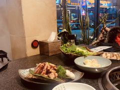-草家酱蟹炭火烤肉店(珲春南路一店)