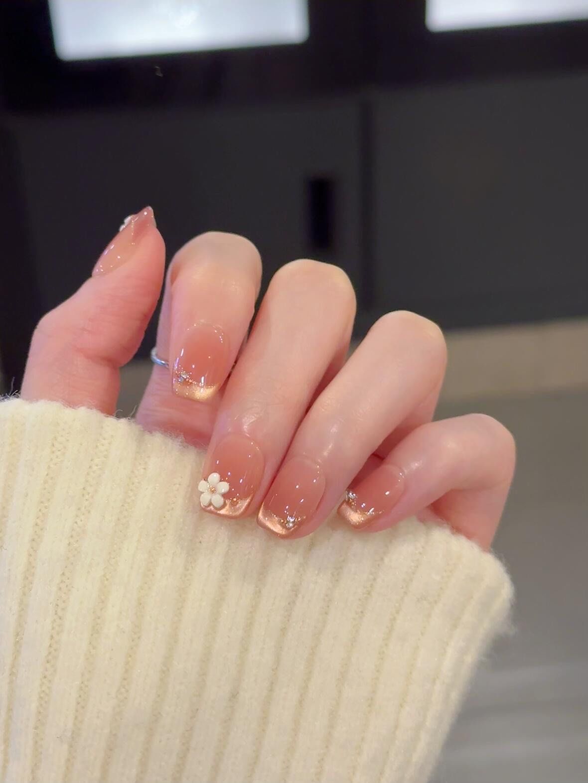 无数次的猫眼法式花花美甲