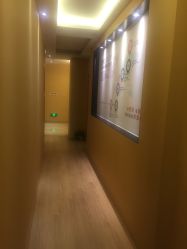 -紫琪尔胸部养护中心