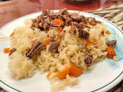 手抓饭-新疆伊宁远征餐厅