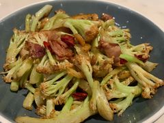 -港丽餐厅(高德置地店)