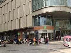 -奈雪的茶(金地广场店)