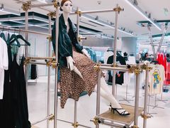 -ZARA(大上海时代广场店)