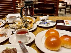 -松山湖凯悦酒店·Café自助餐厅·周末火舞秀表演