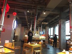 大堂-么肆烤肉·中式自助·烤肉大排档(街道口季佳PAI店)