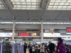 -星巴克(上海虹桥站2A检票口)