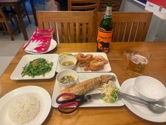 -两兄弟Song Pee Nong(2号店)