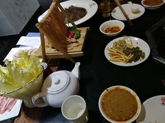 -重庆德庄火锅(体育中心店)