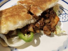 酱肉火烧-小放牛河北菜(长安万达店)