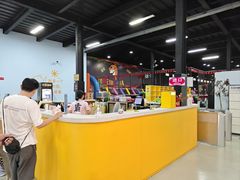 -嘿哟动霸CHUA·新潮玩运动娱乐中心·蹦床滑冰团建乐园