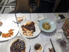 -老人和饭店(淮海中路店)