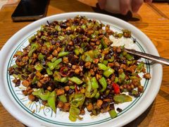 -云海肴·汽锅鸡·云南菜(天山百盛优客店)