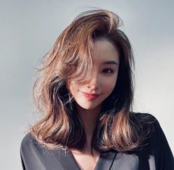 -安蒂护肤造型