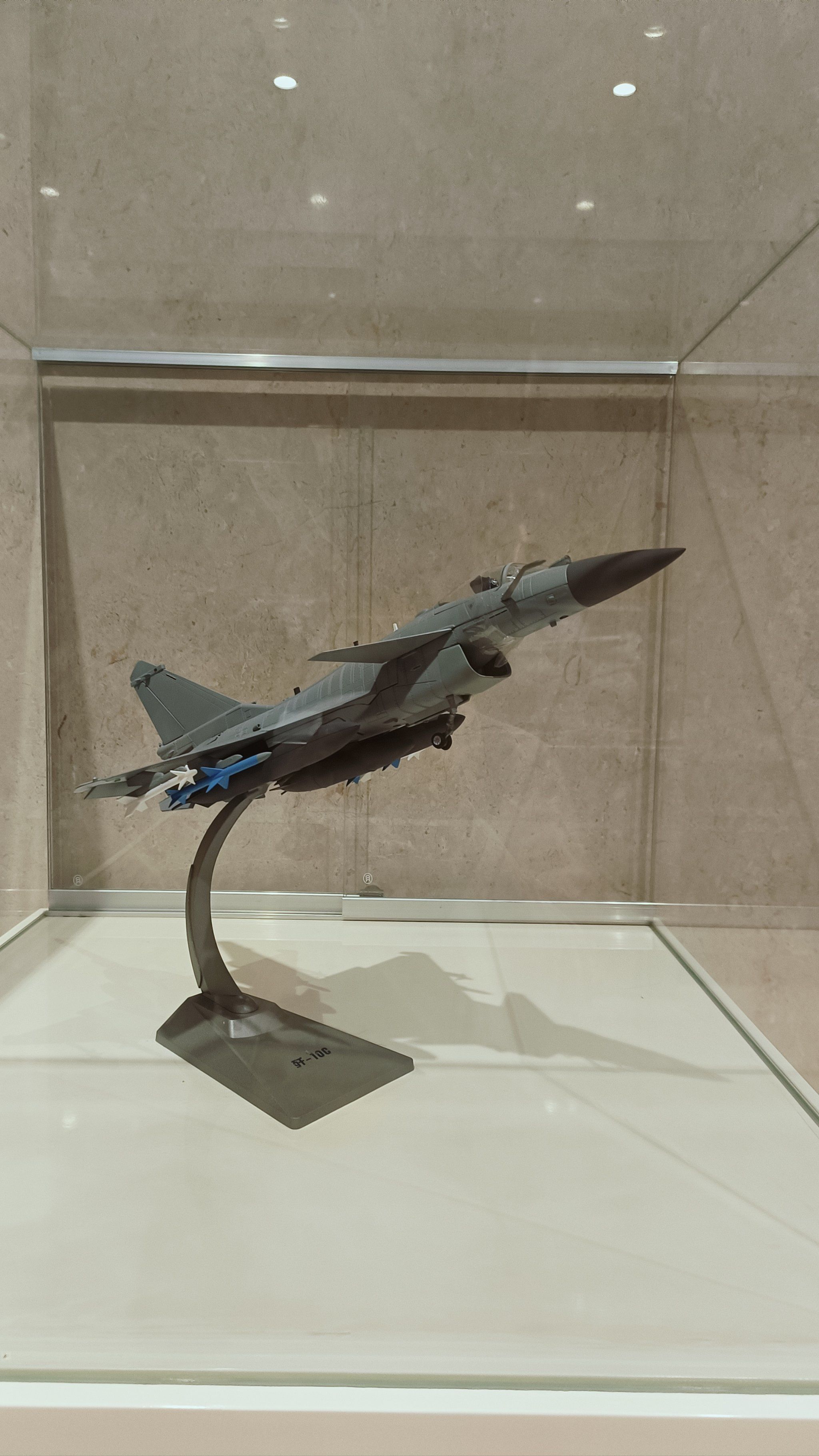 飞机模型超多的宾馆