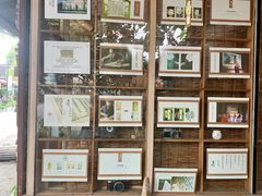 -邊城書店