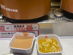 -龍歌自助小火锅(市南金茂湾店)