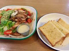 -HELLO 27 意面·沙拉·帕尼尼