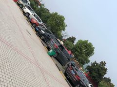 -慈城服务区-停车场