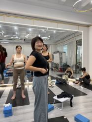 -亚太瑜伽普拉提学院