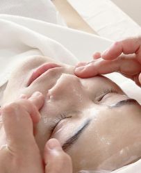 -星港国际·Skin皮肤专研·皮肤管理
