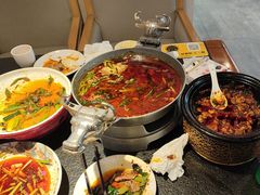 -万重锦·人文川菜馆(骡马市店)