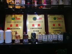 -大富蚝乌东哥饭店·石锅鱼杂·柠檬鸭(革新路店)
