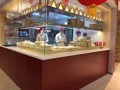 面包甜点陈列柜-客临百思德·东北特色馆(龙湖时代天街店)