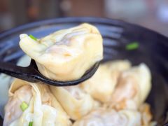 蛋黄鲜肉大馄饨-真真鲜馄饨店(启蒙路店)