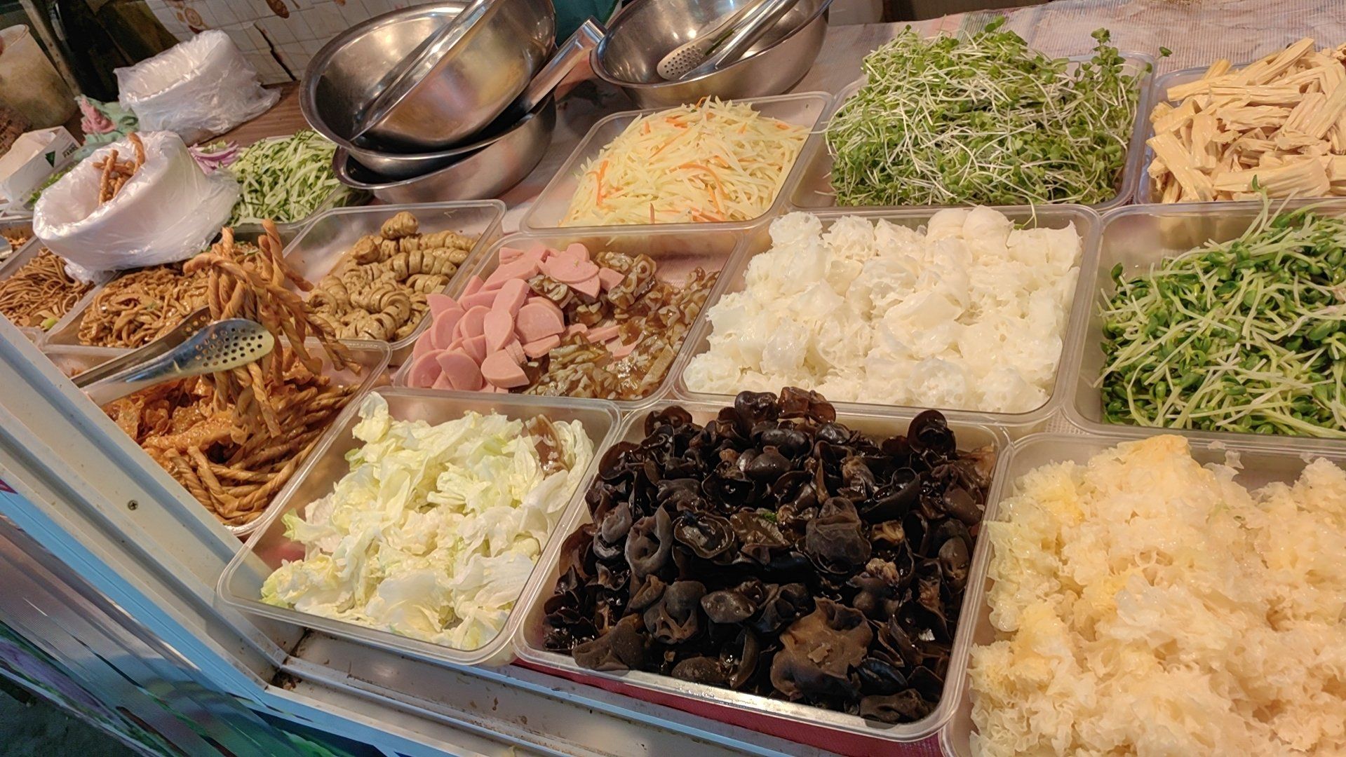菜市场的凉菜