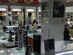 -亨得利眼镜(中山路一店)