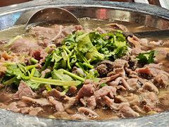 -谢老五跷脚牛肉·非遗传承店