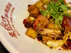 -魔锅坊麻辣香锅(章丘香港街店)