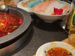 -晓秧锅鲜货火锅·重庆老字号(步步高店)