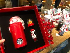 -星巴克臻选(周浦万达店)