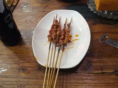 -一品江湖烧烤餐厅