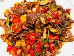 小炒黄牛肉-云梦庭·剁椒鱼头(银泰中心in99店)