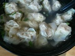 香菇小馄饨-真真鲜馄饨店(启蒙路店)