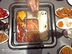 -洞子口重庆鲜货火锅(楚翘城旗舰店)