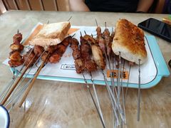 -胖太太四川麻辣排骨串(镇江路分店)