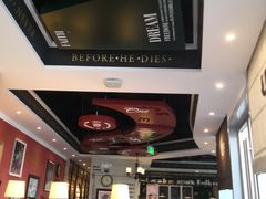 -西西弗书店&矢量咖啡(来福士广场店)
