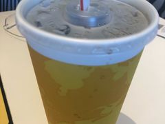 -麦当劳(宁波火车高铁站店)