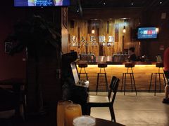 -圣徒精酿美式餐厅saints brewing(裕华万达步行街店)