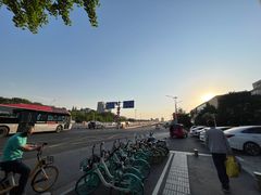-必胜客(兴隆店)