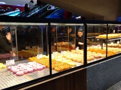 面包甜点陈列柜-LELECHA乐乐茶(上海五角场万达广场店)